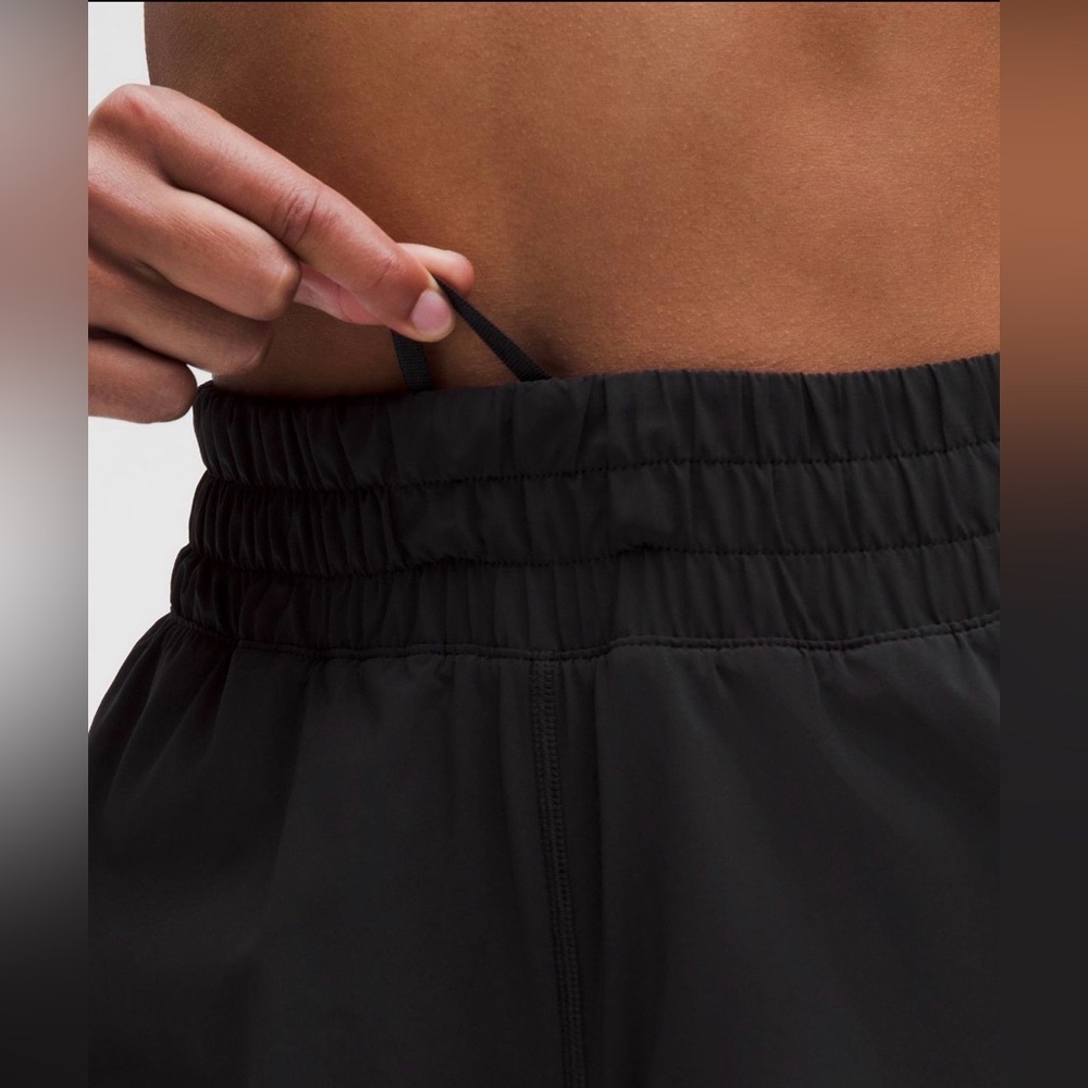Lululemon Track That High-Rise 5” Running Shorts Black Size 2 - Picture 6 of 7